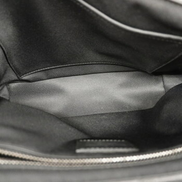 Louis Vuitton Monogram Eclipse Messenger Voyage PM Shoulder Bag - Picture 4 of 8